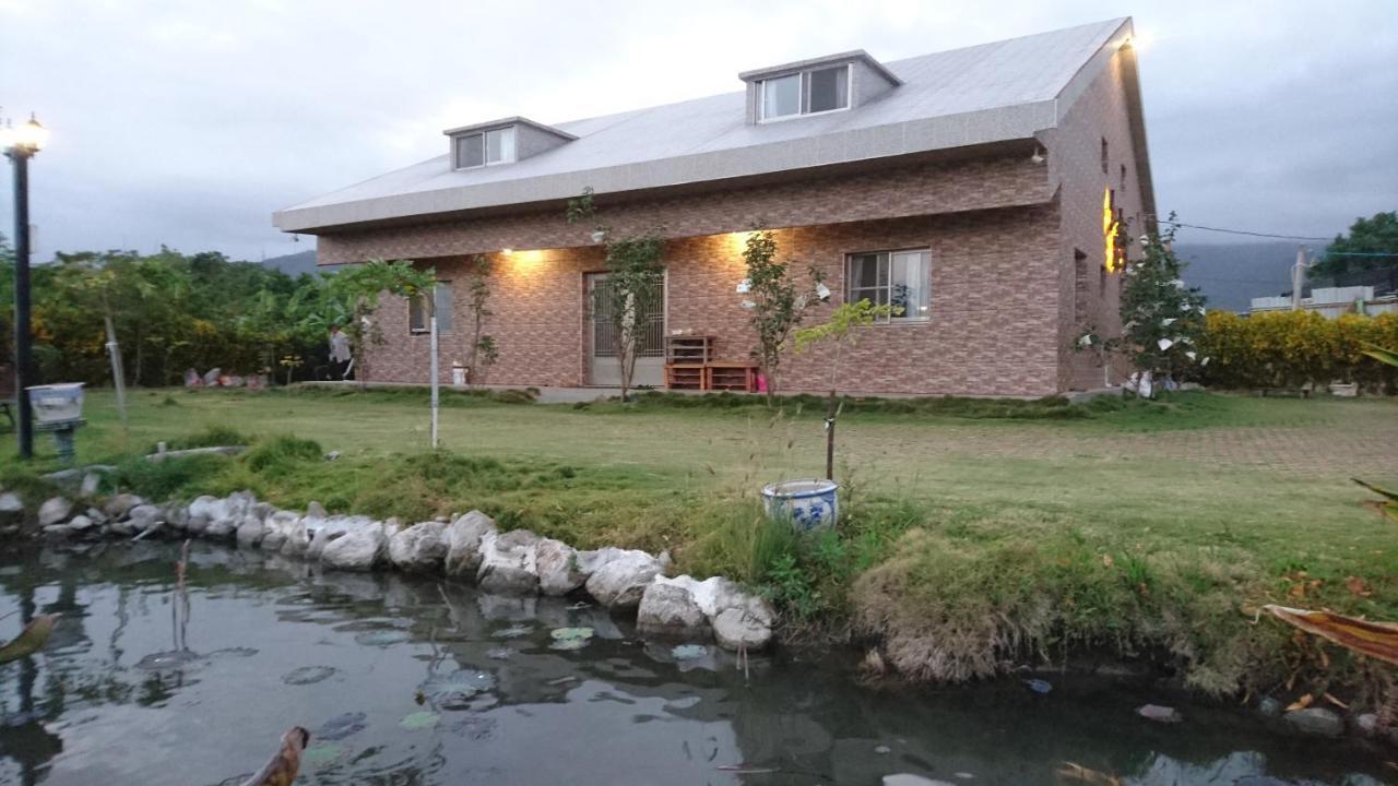 Red Crown Jacana B&B Taitung Exterior photo